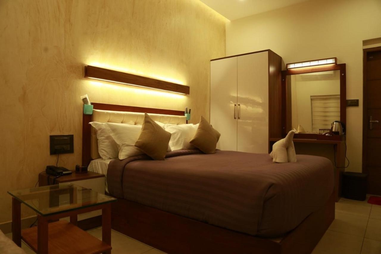 Casa Orchid Hotel Alappuzha Eksteriør billede